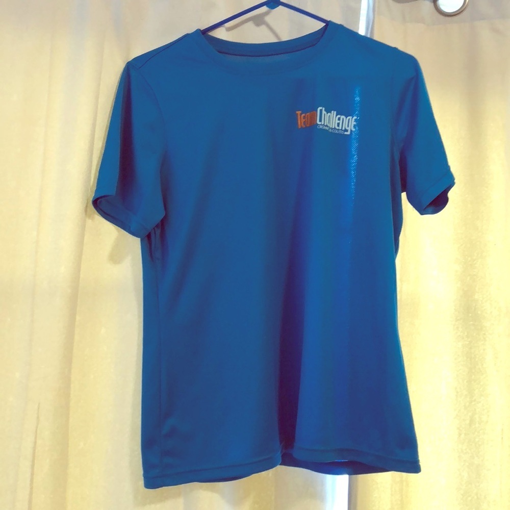 🎉4 for $20 Brooks running shirt, large